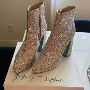 Betsey Johnson Women's Sparkling Heeled Boots - Silver